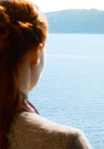 Game Of Thrones GIF. Interview Games Game of thrones Gifs Blond Badass Rode loper 