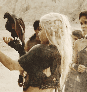 Game Of Thrones GIF. Games Game of thrones Mensen Tv Gifs Serie Khaleesi 