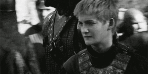 Game Of Thrones GIF. Televisie Games Game of thrones Gifs Daenerys targaryen Emilia clarke 