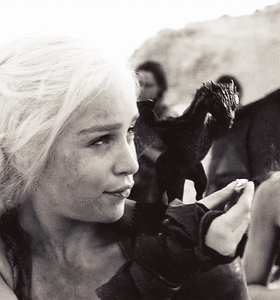 Game Of Thrones GIF. Games Game of thrones Gifs Gaming Kreeg spoilers Noep 