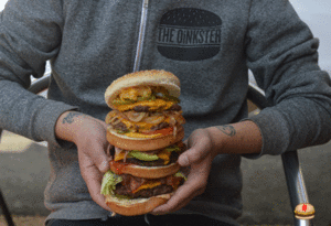 Hamburger GIF. Eten en drinken Gifs Hamburger Monster Cheeseburger Eten &amp;amp; drinken Gekenmerkte Oinkster 