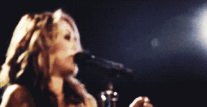 Hannah Montana GIF. Disney Artiesten Hannah montana Miley cyrus Gifs 