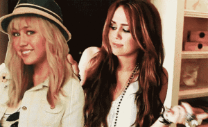 Miley Cyrus GIF. Artiesten Hannah montana Miley cyrus Gifs Wat 