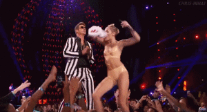 Hannah Montana GIF. Artiesten Hannah montana Miley cyrus Tv Gifs 