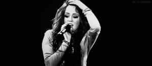 Hannah Montana GIF. Artiesten Hannah montana Miley cyrus Gifs Smiler Stralen liefde 