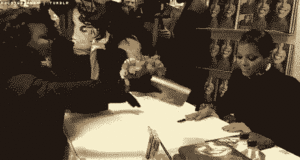 Janet Jackson GIF. Artiesten Janet jackson Gifs Signeersessie Barnes amp nobele 