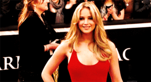 Jennifer Lawrence GIF. Gifs Filmsterren Jennifer lawrence Golvend 