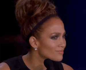 Jennifer Lopez GIF. Artiesten Jennifer lopez Gifs Jlo American idol Aangenomen Knikkend 