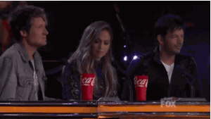 Jennifer Lopez GIF. Artiesten Jennifer lopez Gifs Ja Opgewonden Jlo American idol American idol xiii Moves 
