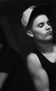 Justin Bieber GIF. Artiesten Justin bieber Gifs Crackship Erin heatherton 