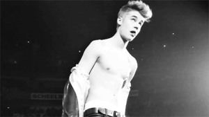 Justin Bieber GIF. Huilen Artiesten Justin bieber Gifs Bieber 