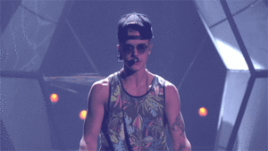 Justin Bieber GIF. Huilen Artiesten Justin bieber Gifs Bieber 