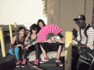 Justin Bieber GIF. Artiesten Justin bieber Tong Gifs Bieber 