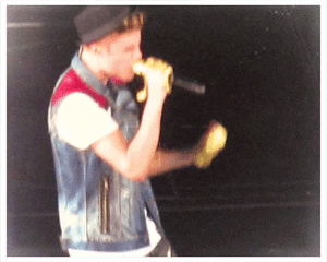 Justin Bieber GIF. Huilen Artiesten Justin bieber Gifs Bieber 