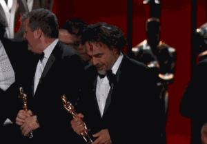 Kanye West GIF. Dansen Artiesten Gifs Kanye west Kostuum Muziekvideo Phoenix Kanye Ren weg Selita ebanks Vogel me 