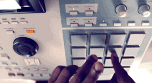 Kanye West GIF. Artiesten Gifs Kanye west Kim kardashian Kris jenner Jamescook 