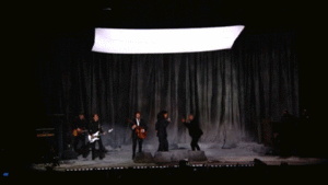 Kanye West GIF. Artiesten Gifs Kanye west Kim kardashian Kris jenner Jamescook 