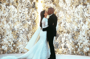 Kanye West GIF. Artiesten Gifs Kanye west Kim kardashian Kris jenner Jamescook 