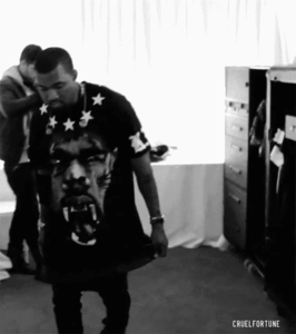 Rihanna GIF. Artiesten Rihanna Gifs Kanye west Grammys 2015 