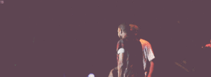 Kanye West GIF. Artiesten Omhelzing Gifs Kanye west Muziekvideo Kim kardashian Gebonden 2 Kimye 