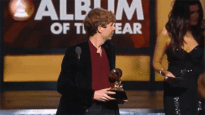 Kanye West GIF. Artiesten Gifs Kanye west Kim kardashian Kris jenner Jamescook 