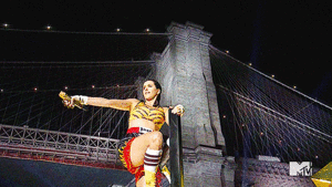 Katy Perry GIF. Auto Artiesten Katy perry Gifs Wenk 