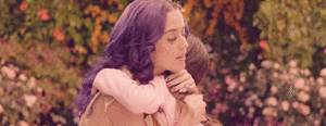 Katy Perry GIF. Muziek Artiesten Katy perry Gifs Snoop dogg Ijsje California gurls 
