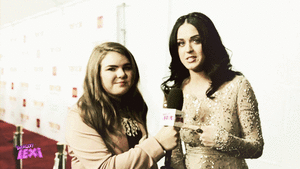 Katy Perry GIF. Artiesten Katy perry Katy Perry Gifs Katy perry gif Unconditionally 