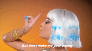 Katy Perry GIF. Bioscoop Artiesten Katy perry Gifs Hipster Muziekvideo Nerdy Slaapkamer Tgif Afgelopen vrijdag nac 