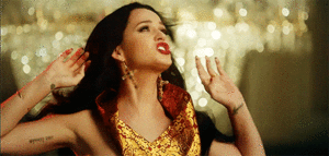 Katy Perry GIF. Huilen Bioscoop Pijn Artiesten Katy perry Gifs Grijpen The one that got away 