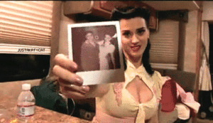 Katy Perry GIF. Artiesten Katy perry Gifs Roar Katy perry gebrul 