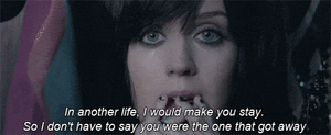 Katy Perry GIF. Huilen Bioscoop Pijn Artiesten Katy perry Gifs Grijpen The one that got away 
