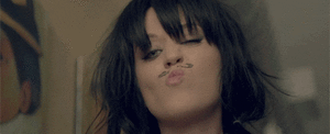Katy Perry GIF. Artiesten Ellen Katy perry Gifs Dans Ellen degeneres Richten op 