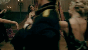 Katy Perry GIF. Artiesten Schattig Vrienden Katy perry Rihanna Omhelzing Gifs Omarmen Voel beter De liefde Friens 