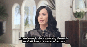 Katy Perry GIF. Artiesten Katy perry Gifs Wenkbrauwen 