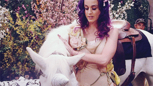 Katy Perry GIF. Artiesten Ellen Katy perry Gifs Dans Ellen degeneres Richten op 