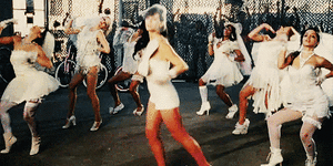 Katy Perry GIF. Artiesten Katy perry Gifs Fotoset Roar 