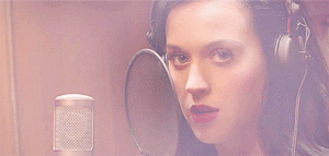 Katy Perry GIF. Auto Artiesten Katy perry Gifs Wenk 
