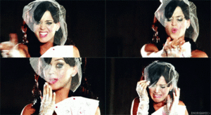 Katy Perry GIF. Muziek Beroemdheden Artiesten Katy perry Gifs Knal Muziekvideo California gurls 