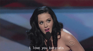 Katy Perry GIF. Artiesten Katy perry Gifs Een zonnebril 