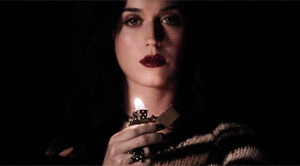 Katy Perry GIF. Artiesten Katy perry Gifs Verdrietig Denk aan je 