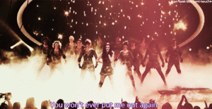 Katy Perry GIF. Muziek Bioscoop Artiesten Vrijdag Katy perry Gifs Teenage dream Rebecca black 
