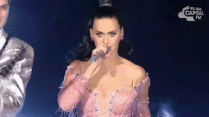 Katy Perry GIF. Muziek Beroemdheden Artiesten Katy perry Gifs Knal Muziekvideo California gurls 