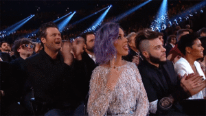 Katy Perry GIF. Muziek Beroemdheden Artiesten Katy perry Gifs Knal Muziekvideo California gurls 