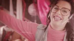 Katy Perry GIF. Artiesten Katy perry Gifs Roar Katy perry gebrul 