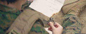 Katy Perry GIF. Artiesten Katy perry Gifs Een zonnebril 