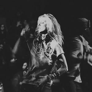 Kesha GIF. Artiesten Gifs Kesha Warrior Crazykids 