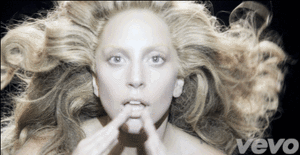 Lady Gaga GIF. Muziek Taart Artiesten Lady gaga Gifs Zinvol Ondergoed Nom nom nom 