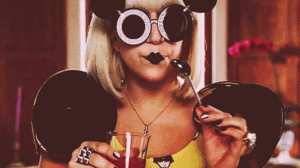 Lady Gaga GIF. Artiesten Lady gaga Babes Gifs Robert rodriguez Machete kills Machetekills October11 