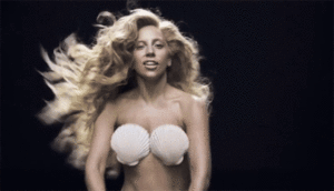 Lady Gaga GIF. Artiesten Lady gaga Gifs Hair flip 